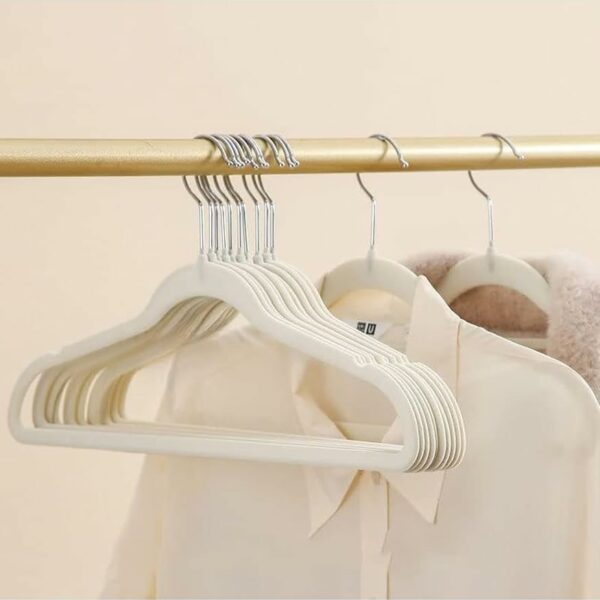Kit 50 Cabides de Veludo 360° Antideslizante Kit Cabide para Roupas Camiseta Calça