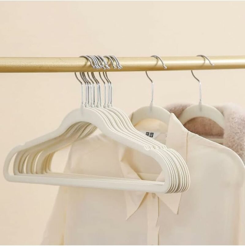Kit 50 Cabides de Veludo 360° Antideslizante Kit Cabide para Roupas Camiseta Calça